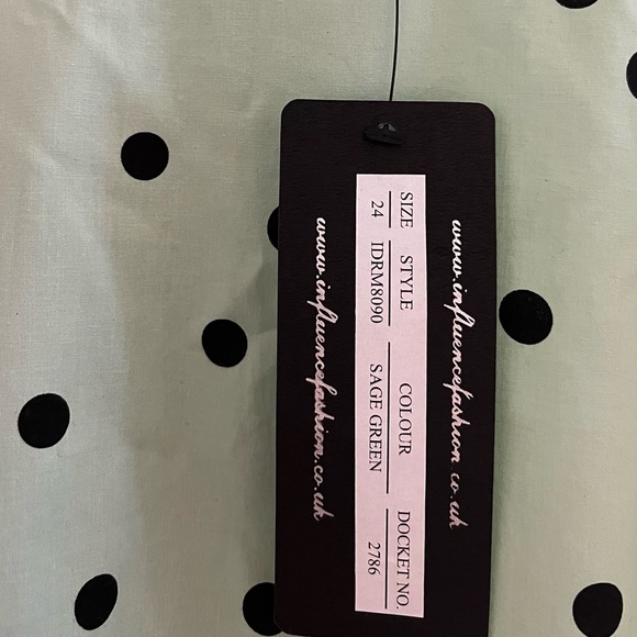 Gorgeous Mint Green Polka-Dot dress 👗 - Picture 2 of 5